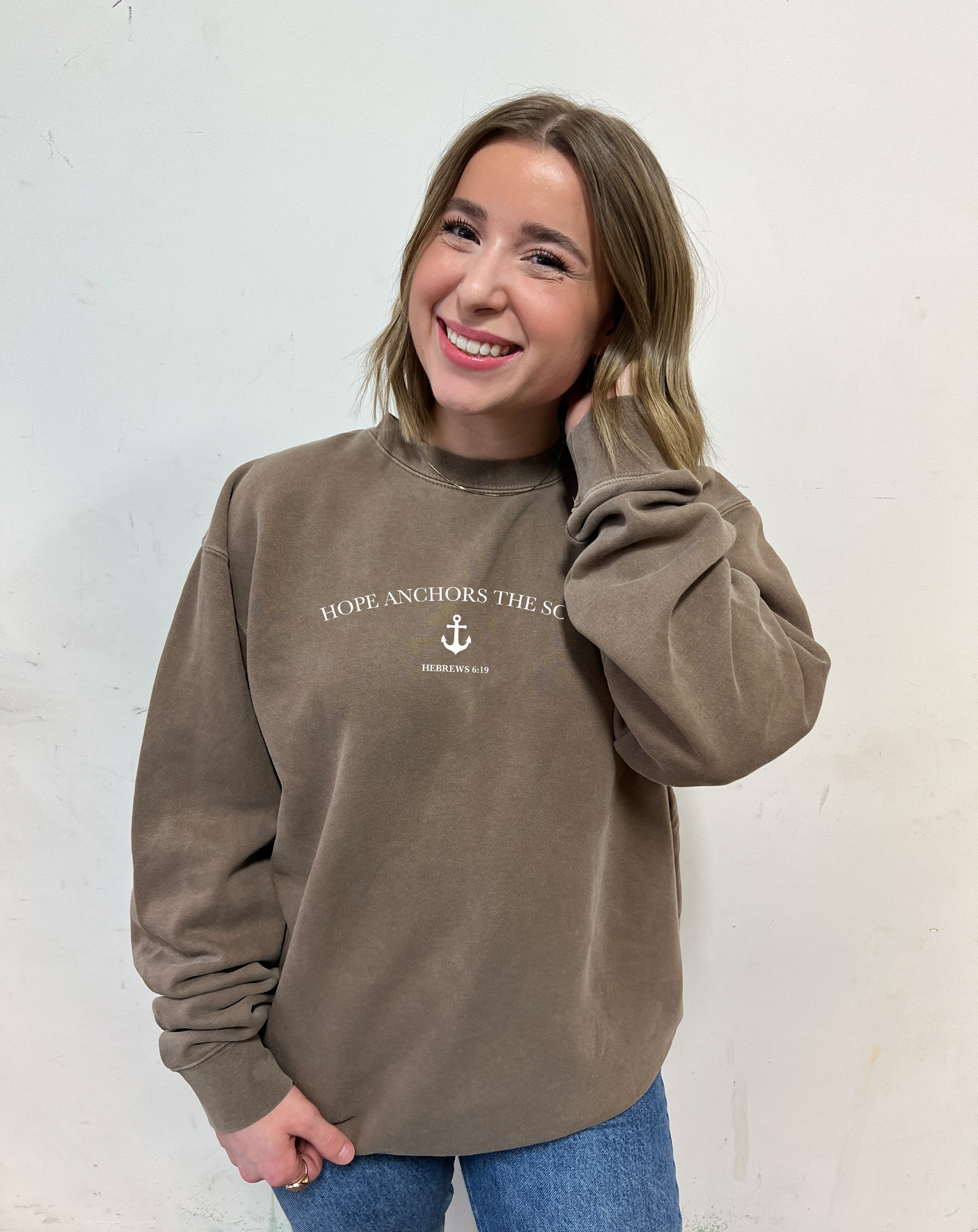 HOPE ANCHORS THE SOUL UNISEX SWEATSHIRT - Image 3